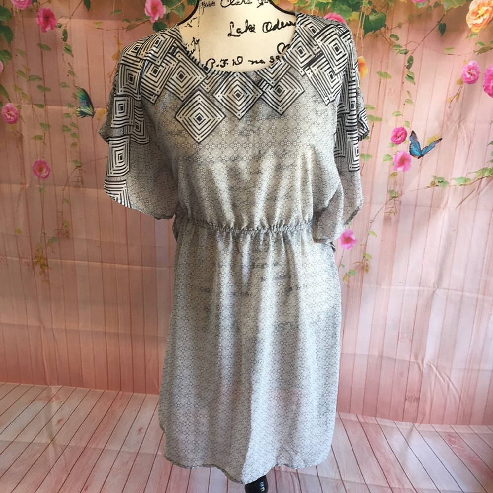 🌴Lightweight Gray/Navy Dress EUC size small